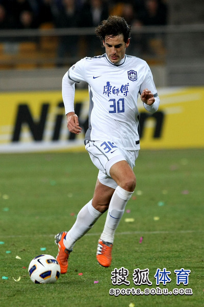 球队后卫连续多场突破个人纪录