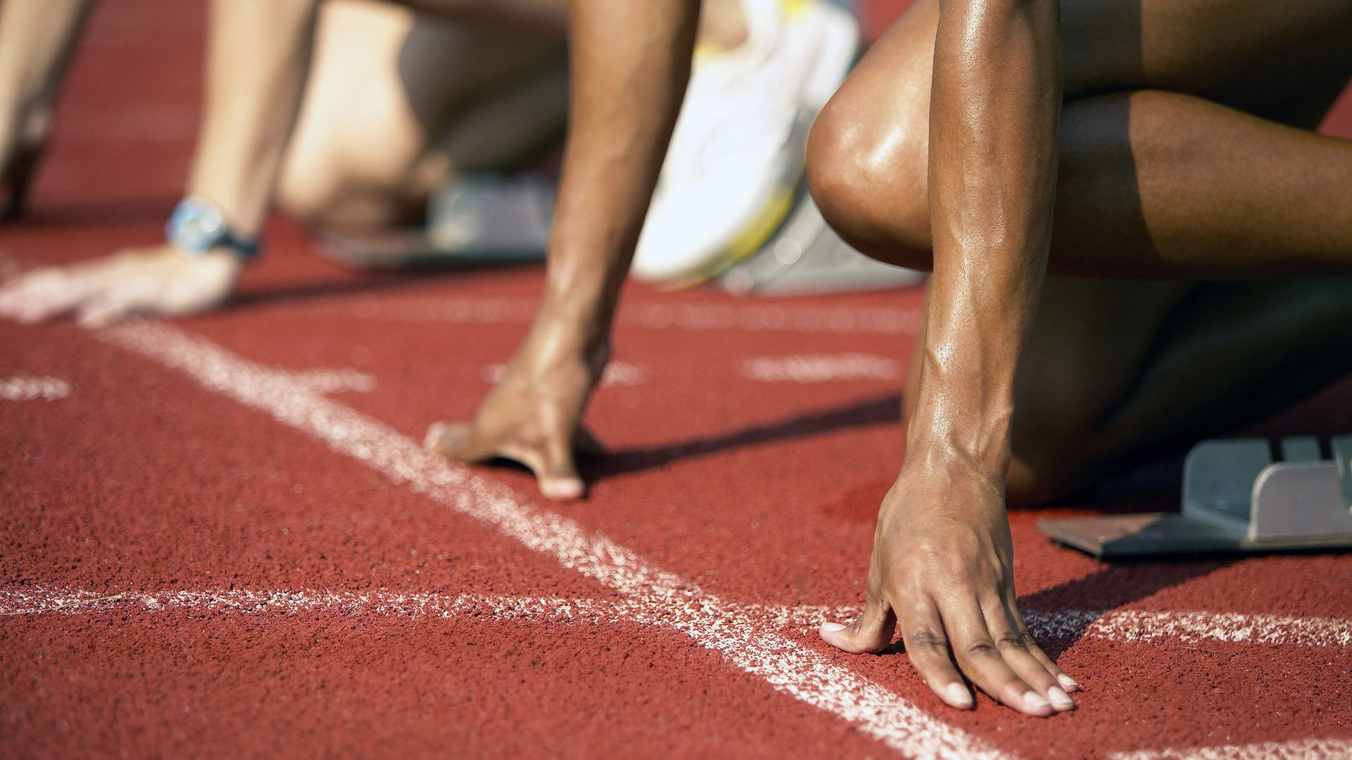 街道上的国家荣耀,F1中国车队力克波兰劲敌