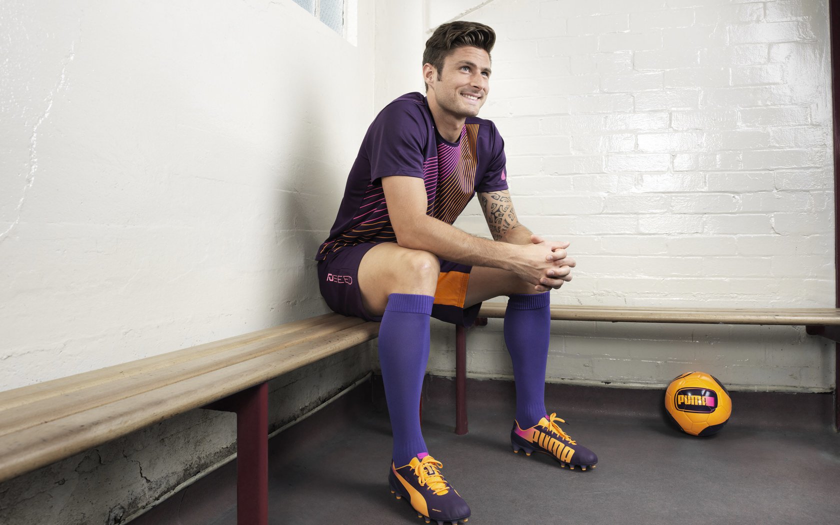 梁靖崑状态火热助波兰队鏖战瑞典队，欧洲乒坛新格局初现